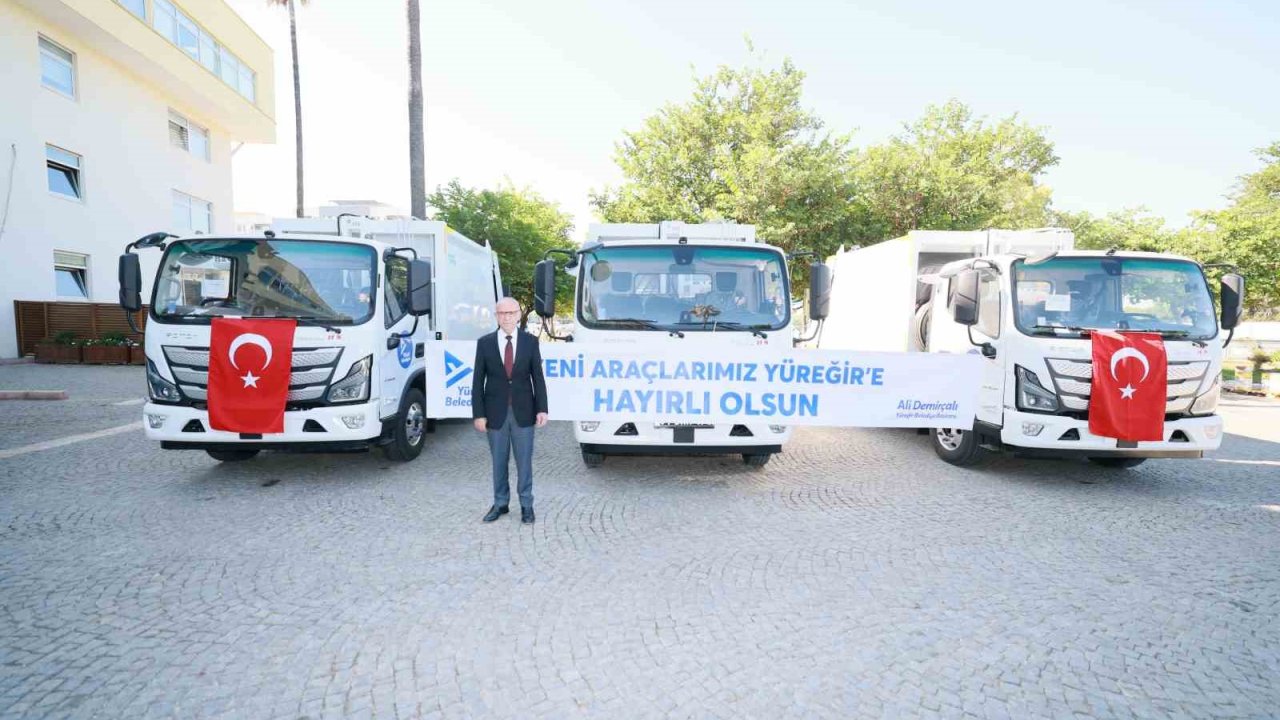 Yüreğir Belediyesi hizmet filosuna 4 yeni araç daha kazandırdı