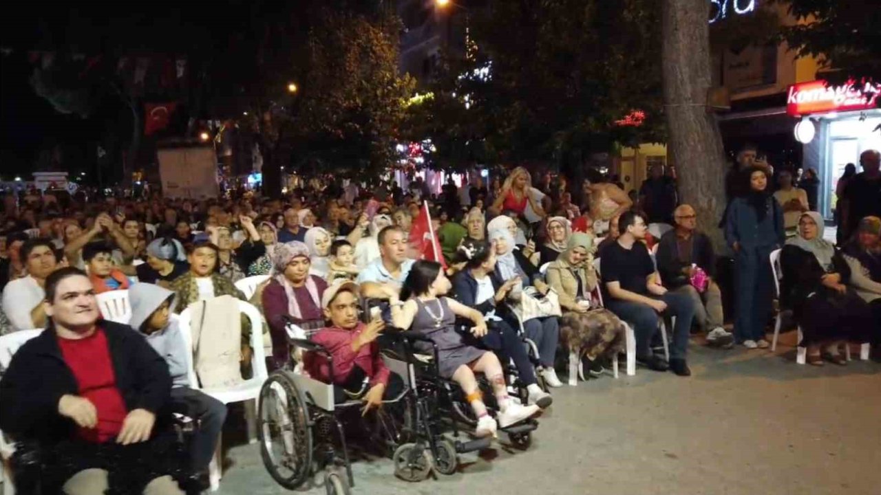 Başkan Dere’den yürek ısıtan jest