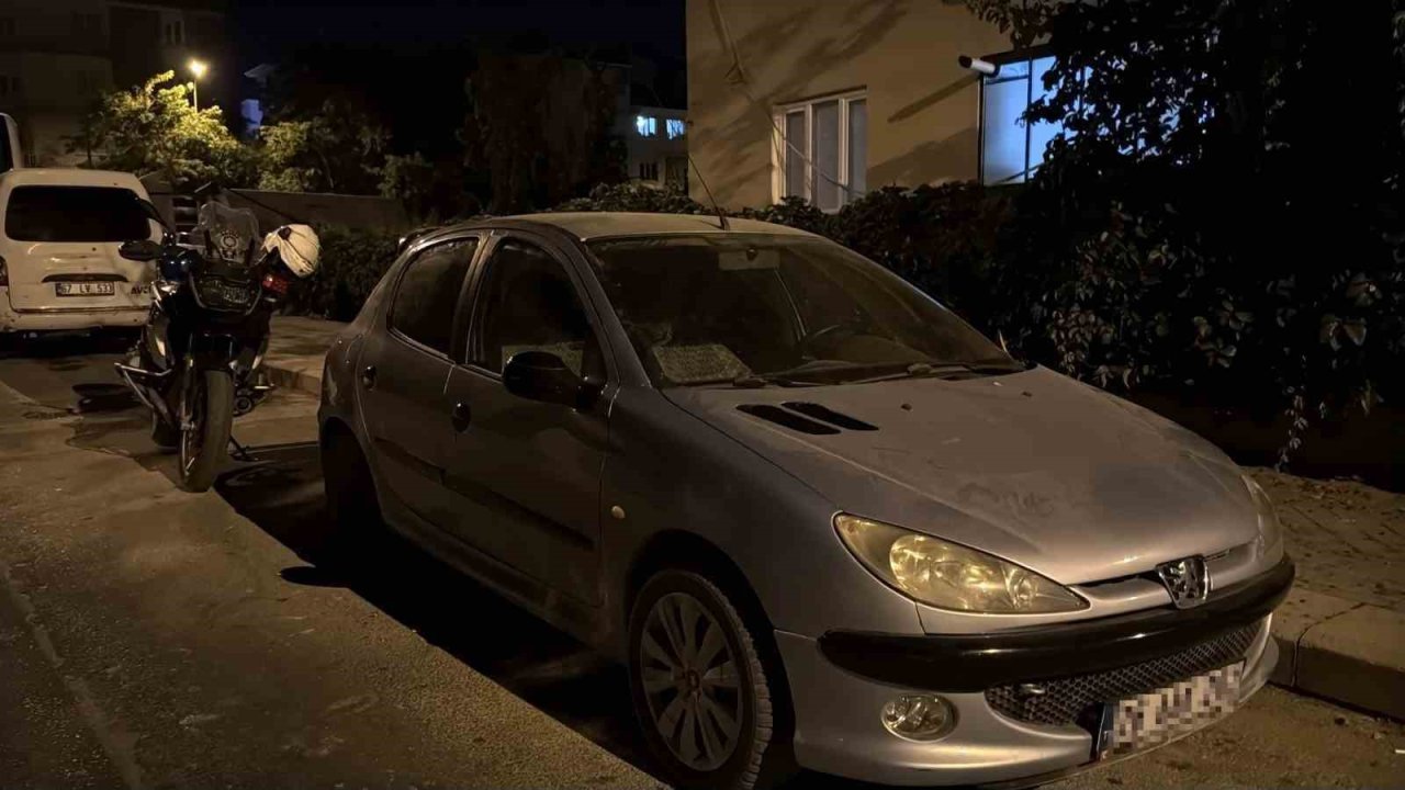 Polisin ele geçirdiği satılmak üzere hazırlanan uyuştucu ile alakalı 2 şahıs tutuklandı