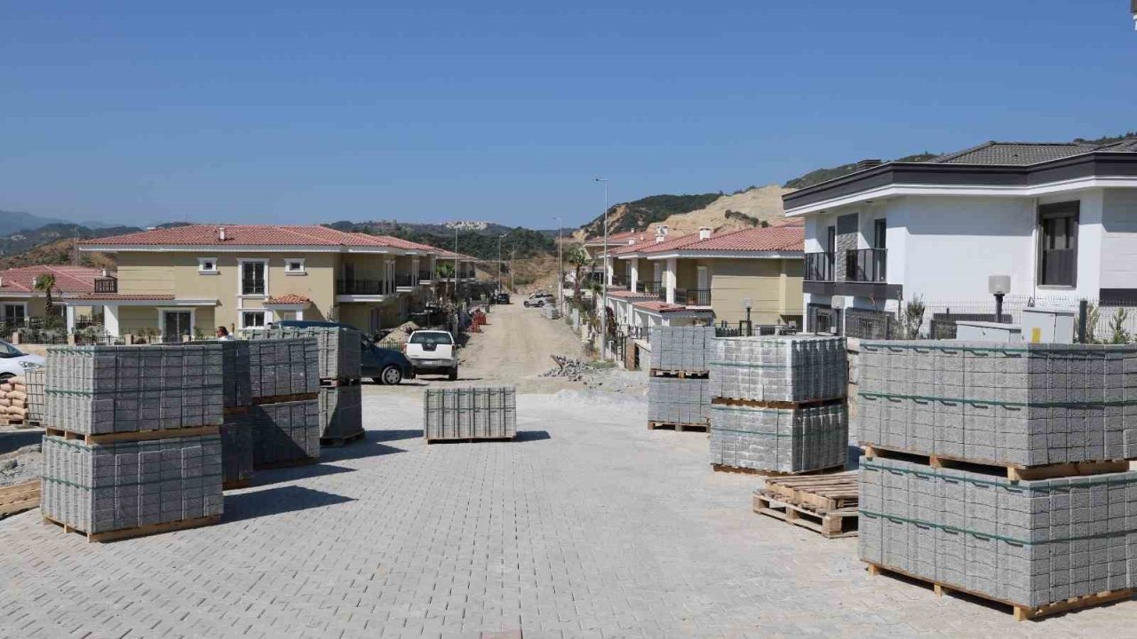 Söke’de ulaşım ağına yeni yollar kazandırılıyor
