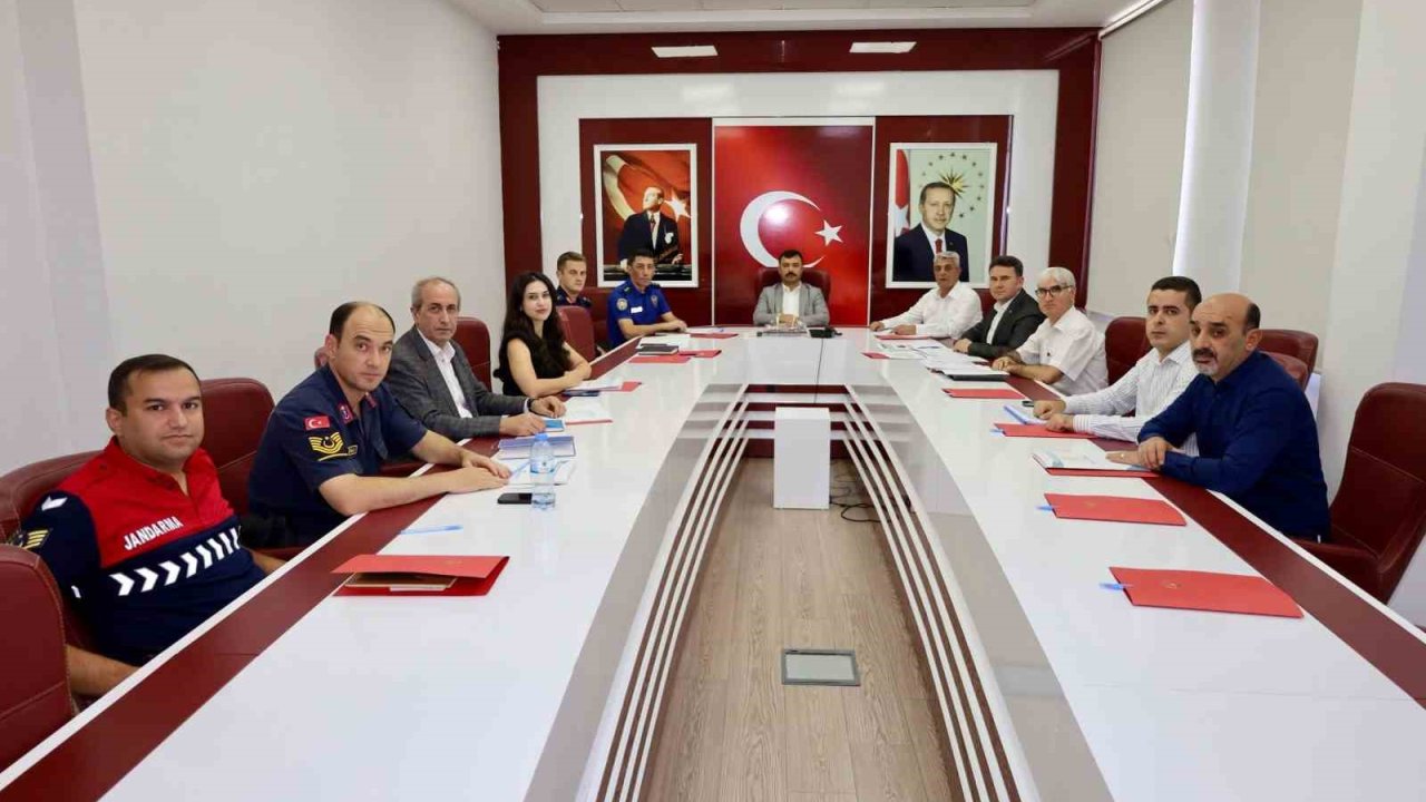 Kahta’da okul güvenliği toplantı gerçekleştirildi