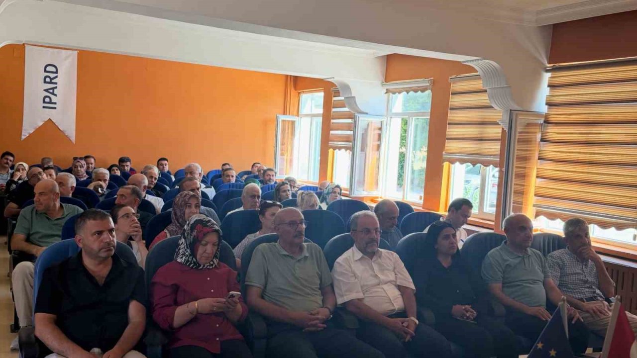 Elazığ’da otizm farkındalık eğitimi