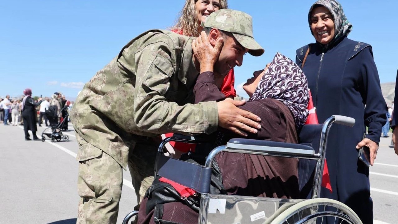 Erzincan’da bedelli erler için yemin töreni düzenlendi