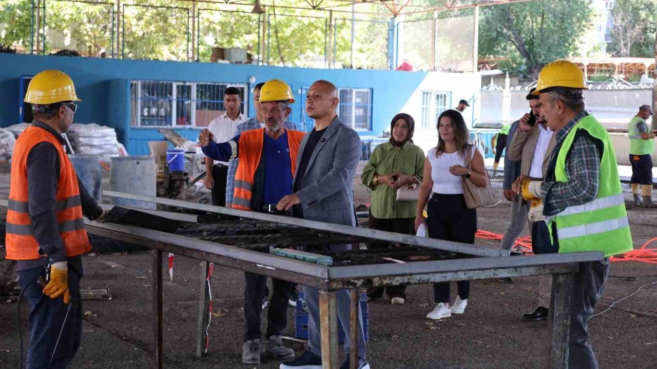 Kırıkkale’de 22 milyon liralık yatırımla 5 kapalı pazar yeri yenileniyor