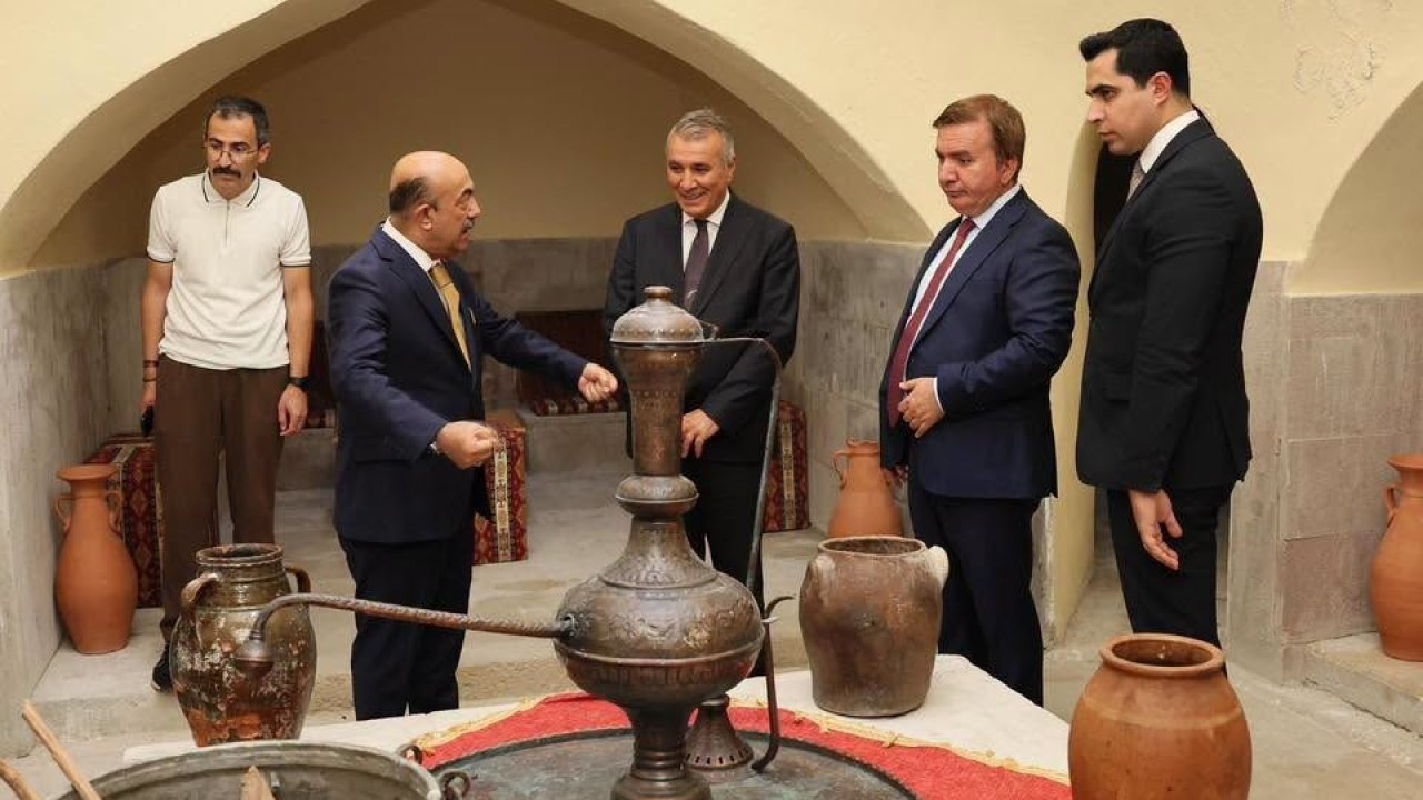 Vali Aydoğdu, Kemah’ta esnaf ve vatandaşlarla bir araya geldi