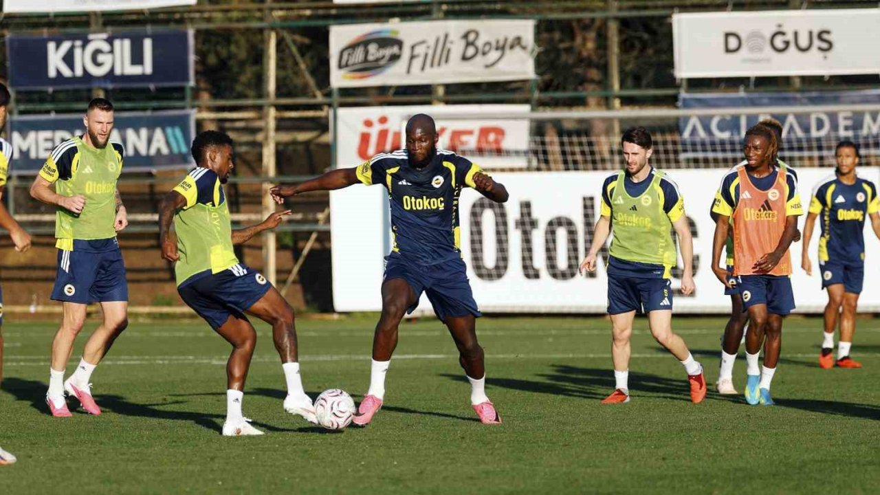 Fenerbahçe’de Beşiktaş maçının hazırlıkları başladı