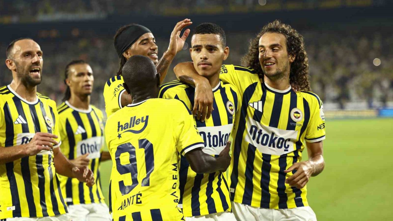 Fenerbahçe’de 4 futbolcu ilk kez derbi heyecanı yaşayacak