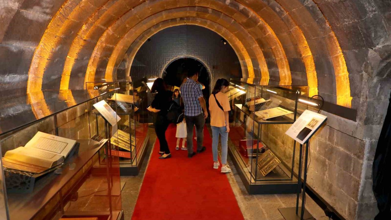 Talas’ta gece müzeciliği sevildi