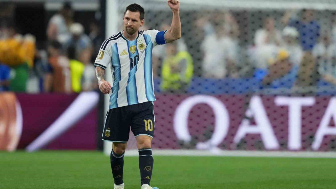 Arjantin’de Lionel Messi için saygı duruşu yapılacak
