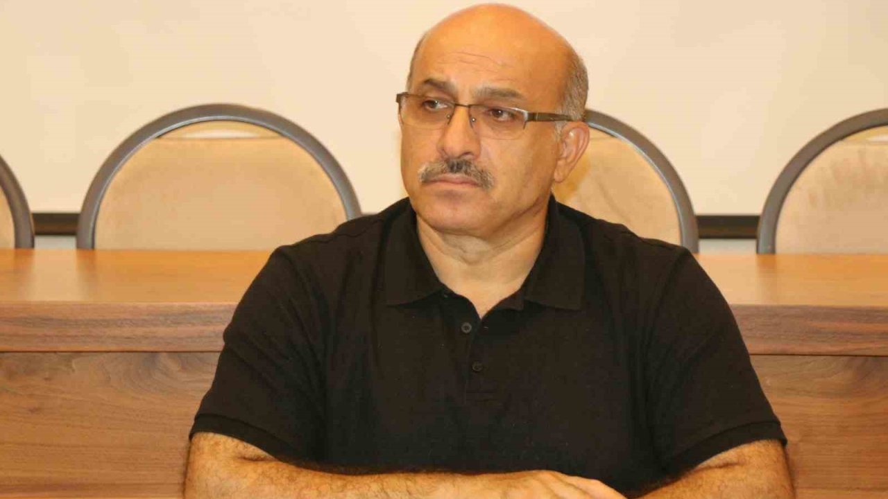 Eğitim-Bir-Sen Adana’da Mustafa Sarıgeçili adaylığını açıkladı