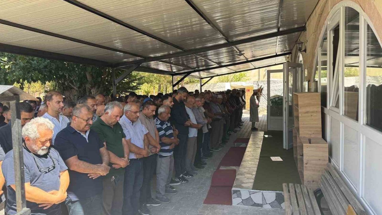 Gazeteci İlter Sağırsoy’un acı günü