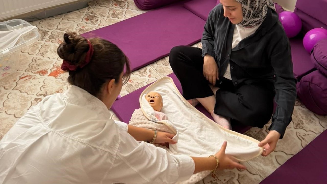 Hisarcık’ta "Her Gebeye Bir Ebe" uygulamasıyla annelik yolculuğu yakından takip ediliyor