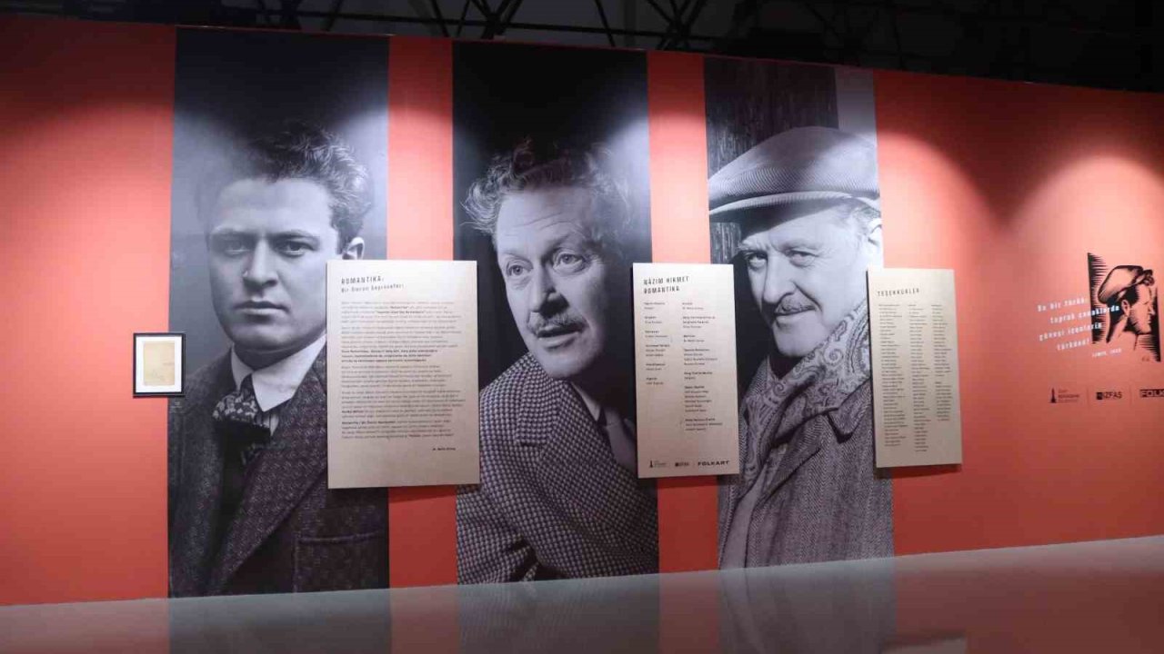 İzmir’de ’Nazım Hikmet-Romantika’ sergisi kapılarını açtı