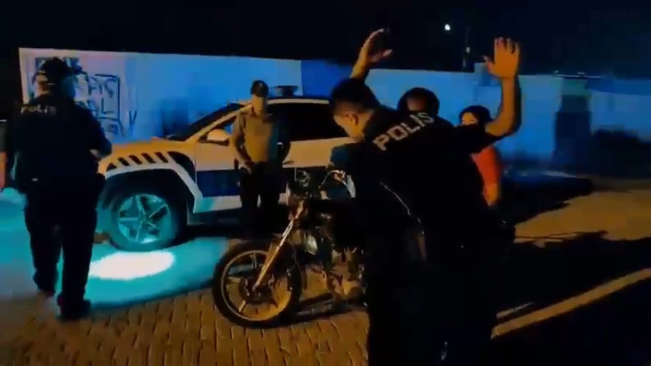 Antakya’da asayiş uygulamasında aranan 14 şahıs yakalandı