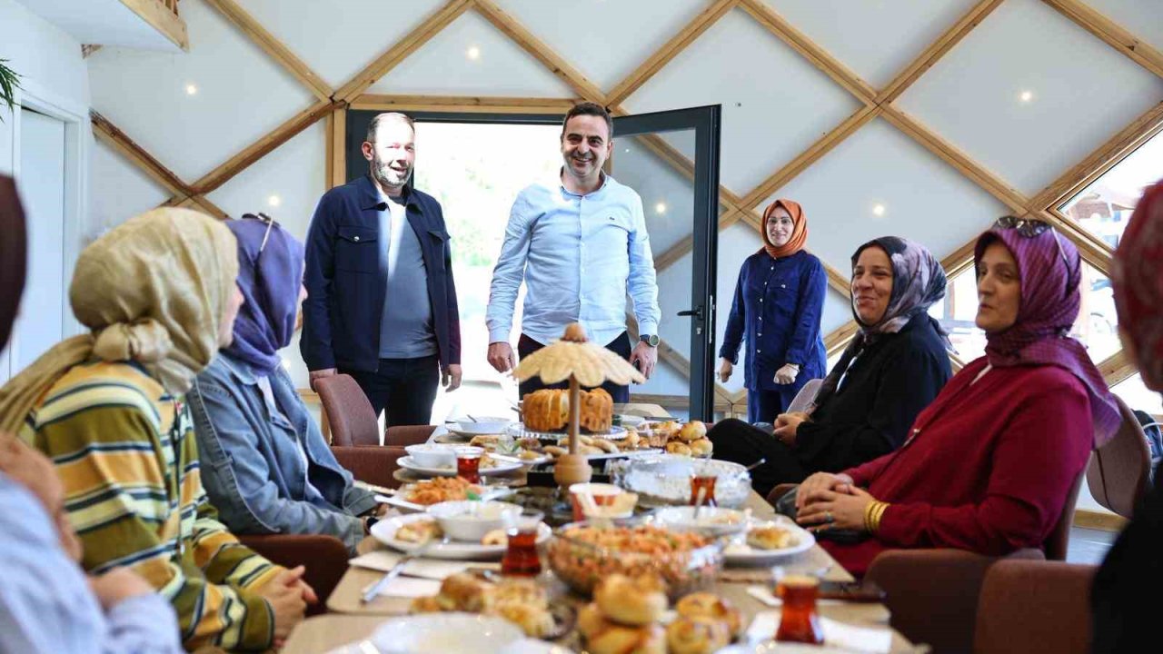 Başkan Özlü, Başiskele’nin üretken kadınları ile bir araya geldi