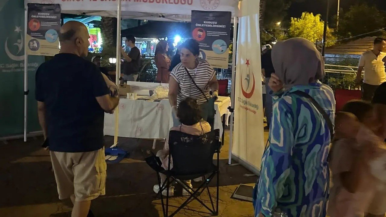 Vatandaşlar sağlıklı gelecek için bilgilendirildi