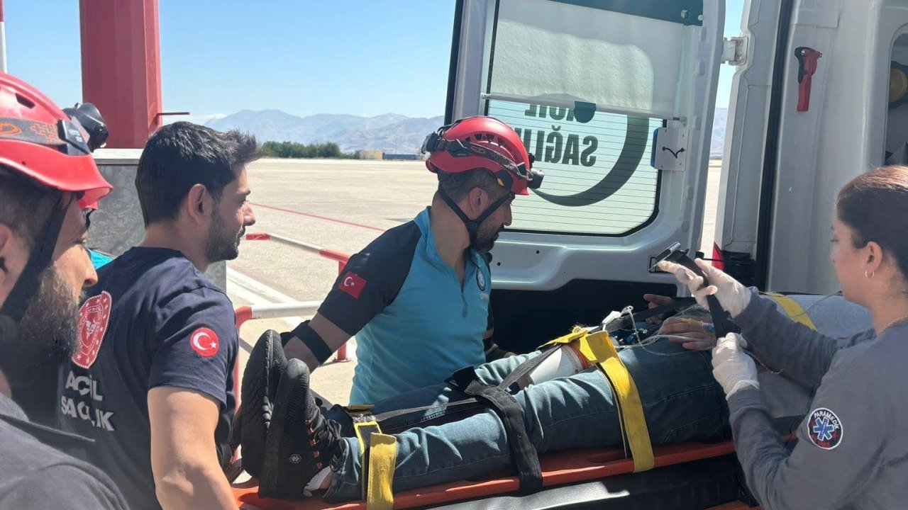 Elazığ Havalimanı’nda deprem tahliye tatbikatı