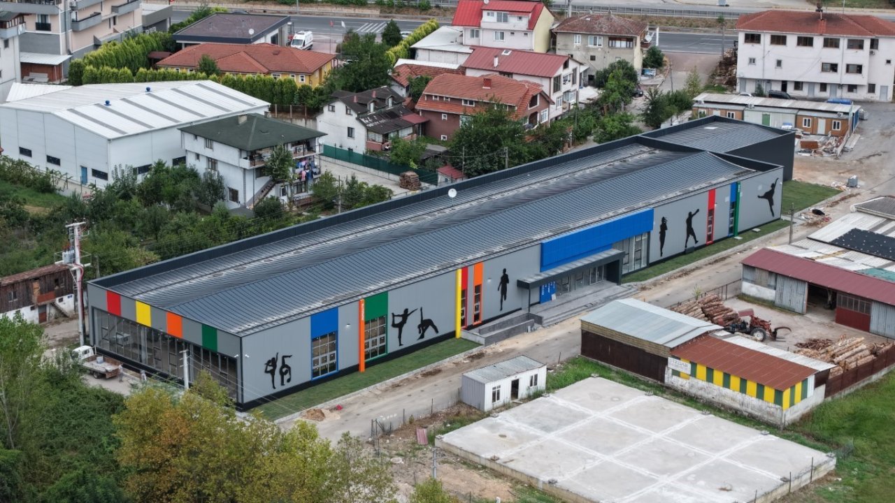 Kartepe’nin yeni spor merkezi "Ritim" hizmete hazırlanıyor