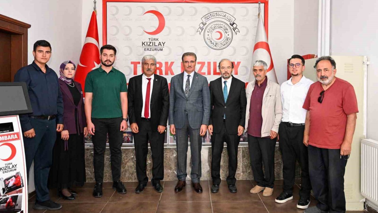 Vali  Aydın Baruş Kızılay’da