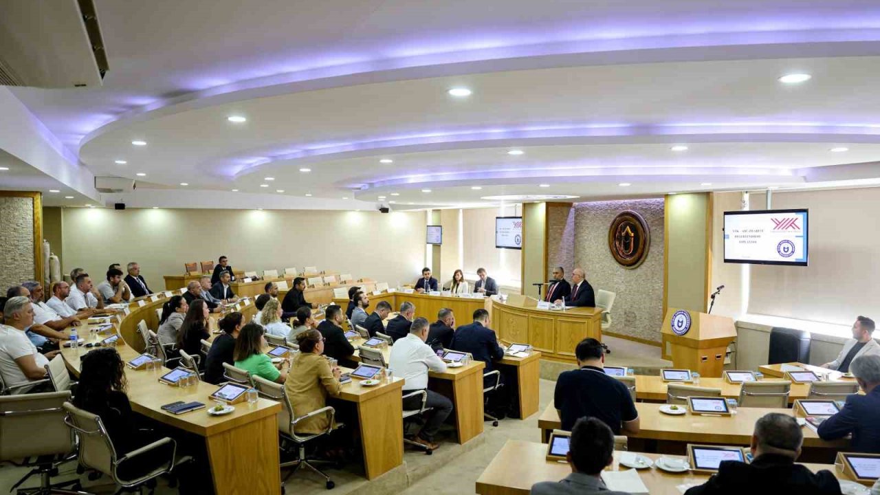 YÖK ile ADÜ arasında Meslek Yüksekokulları ile ilgili değerlendirme toplantısı gerçekleştirildi