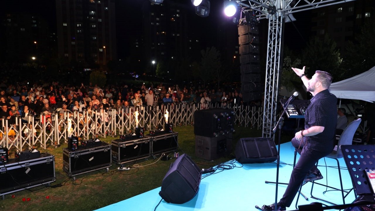 Melikgazi, mahalle konserlerine devam ediyor