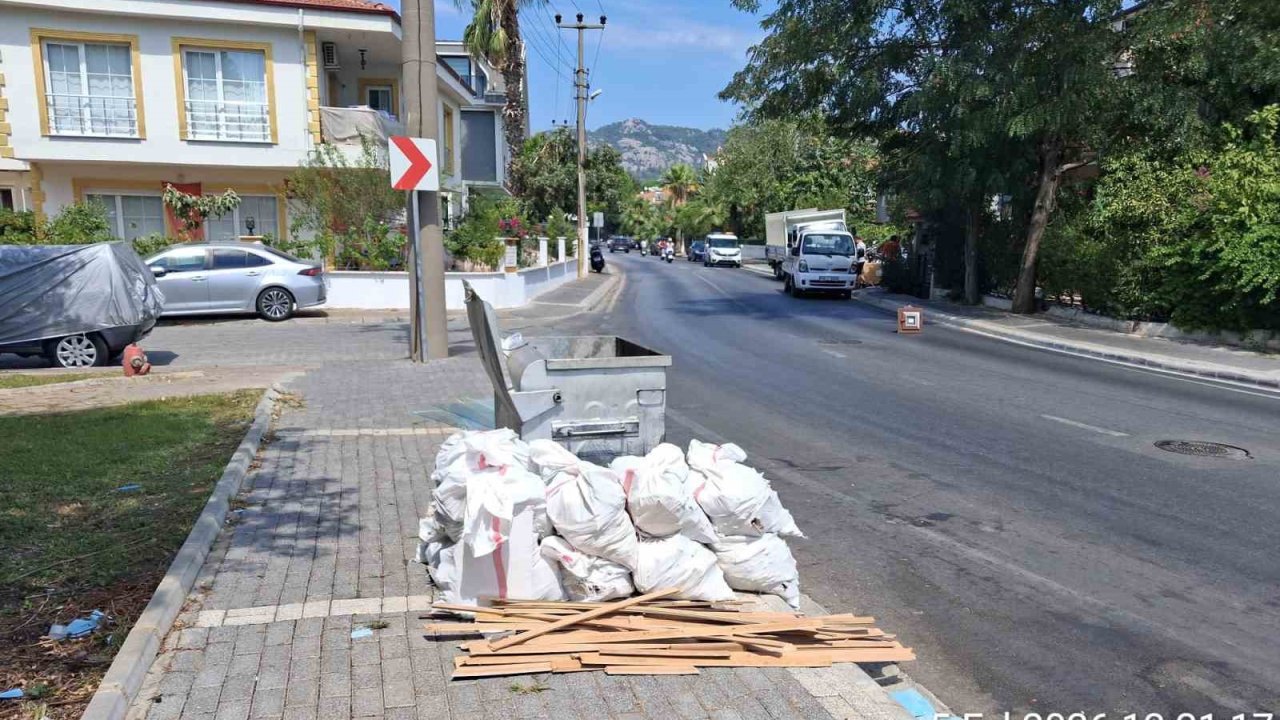 Marmaris’te kaçak moloz dökümüne ceza