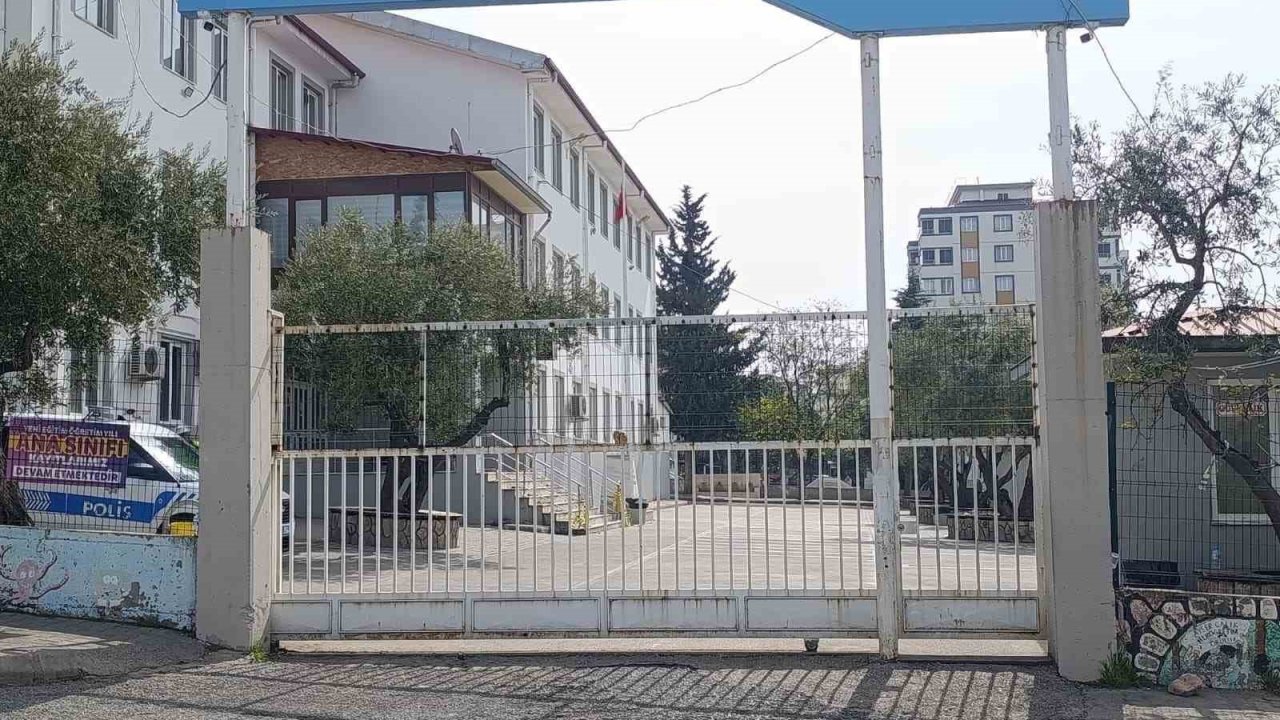 Okul saldırısı davasında tahliye olan saldırganın annesi, karara itiraz edilmesinin ardından Osmaniye’de gözaltına alındı