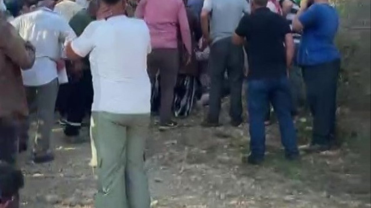 Devrilen traktörün altında kalan sürücü hayatını kaybetti
