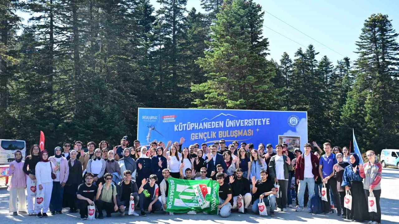 Uyumayan kütüphaneden üniversiteye