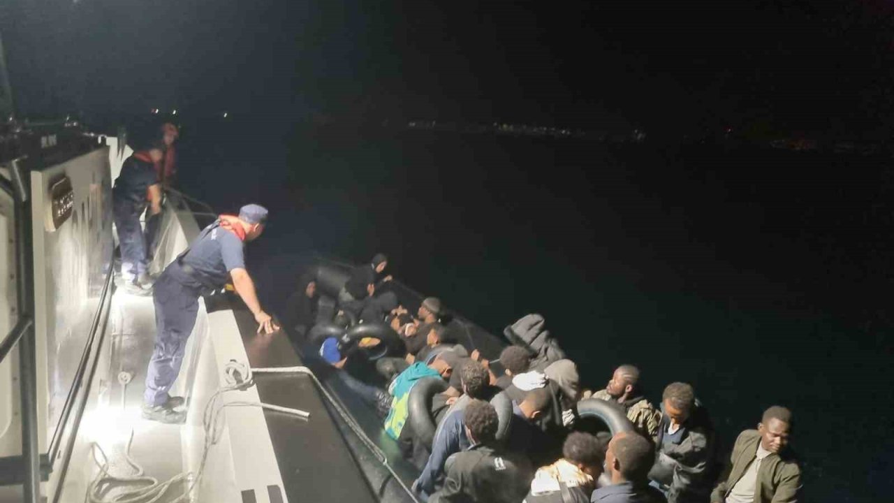 Didim’de 32 düzensiz göçmen yakalandı