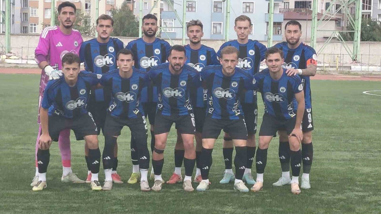 Erciyes 38 FSK galibiyetle başladı