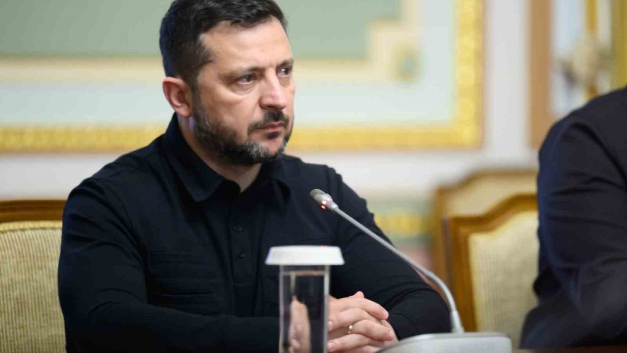 Zelenskiy, ABD’li temsilciler Witkoff ve Kushner ile Kiev’de bir araya geldi