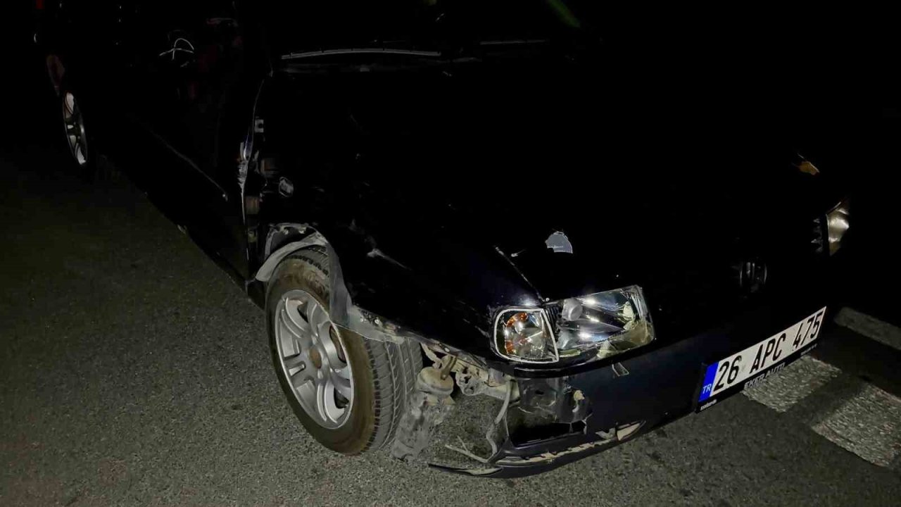 Yolun karşısına geçmek isterken otomobilin çarptığı adam hayatını kaybetti
