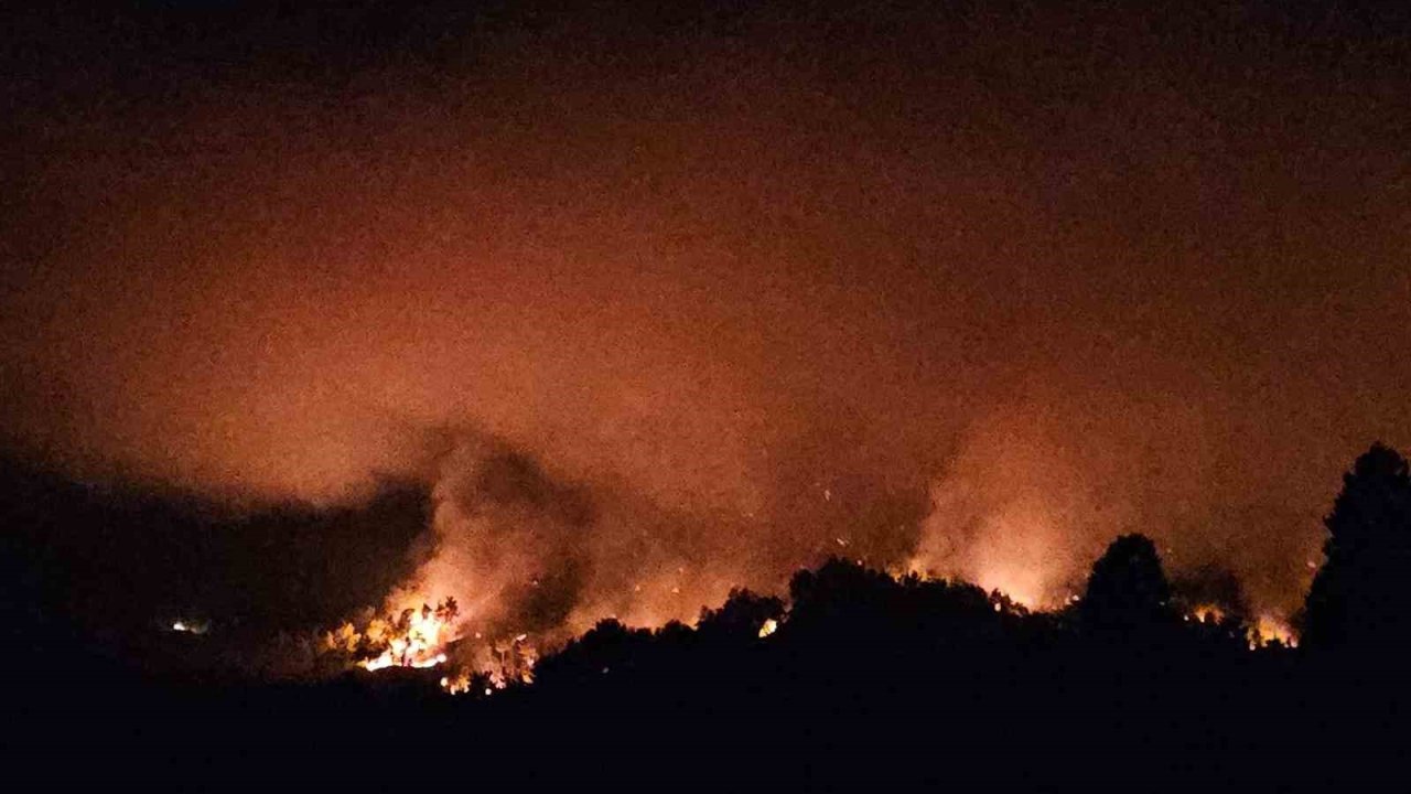 Antalya Serik’teki yangının enerjisi düşürüldü