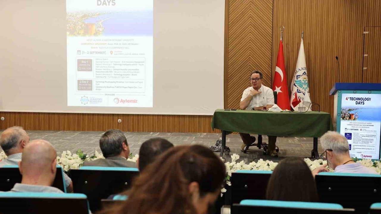 ALKÜ’de teknoloji günleri yapıldı
