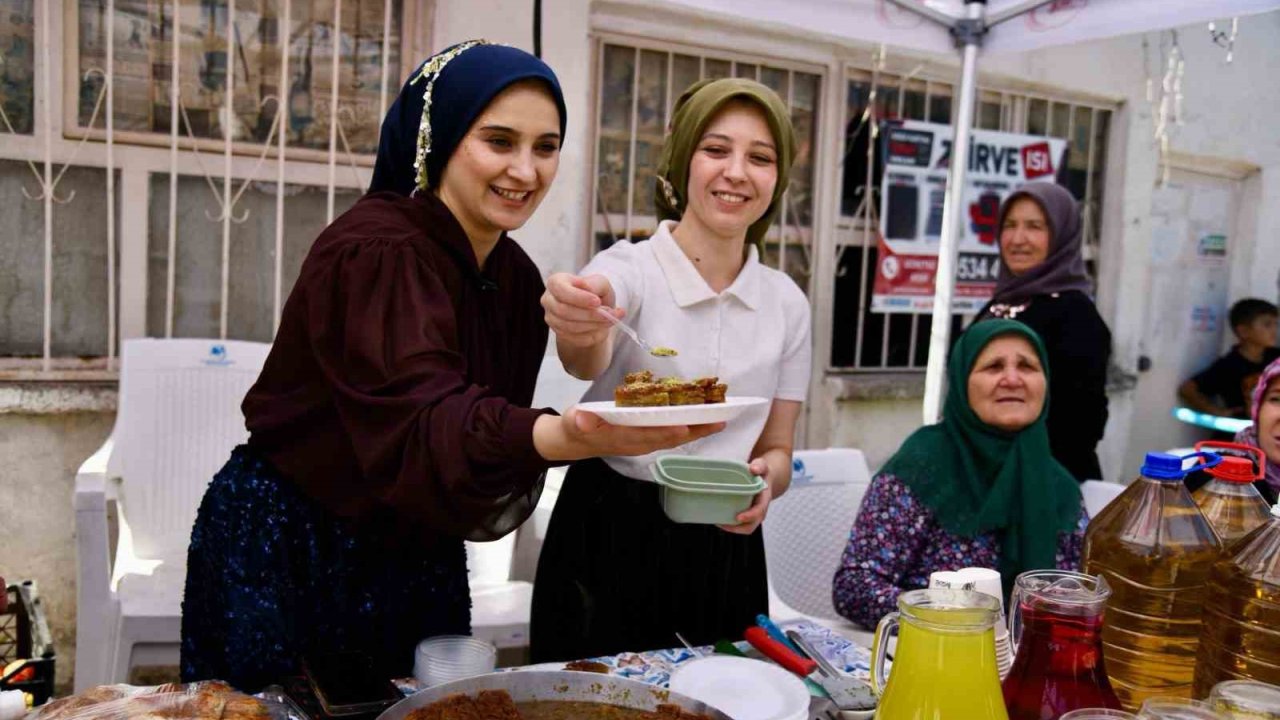Yuntdağı Fıstığı’na coşkulu hasat şenliği