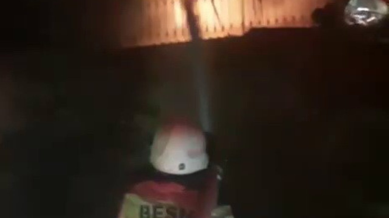 Besni’de ev yangını korkuttu