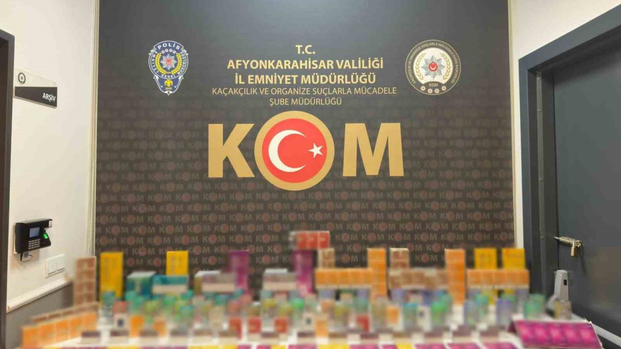Polis gümrük kaçağı sigara ele geçirdi