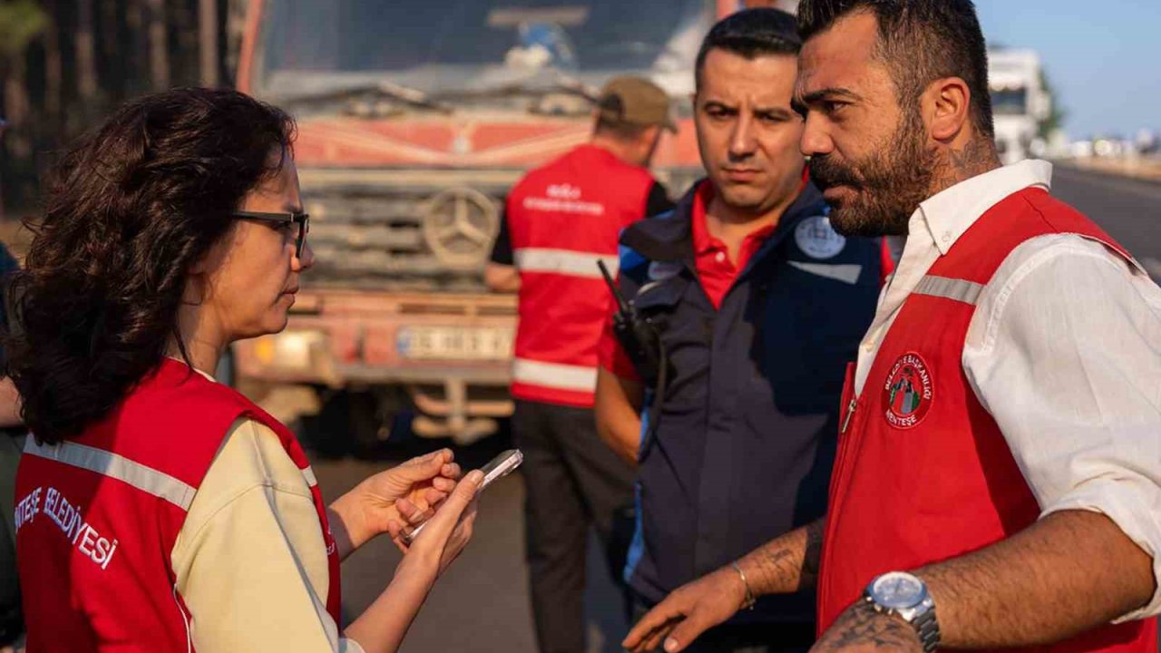 Menteşe Belediye Başkanı Köksal Aras "Yangına tüm imkânlarımızla destek verdik"