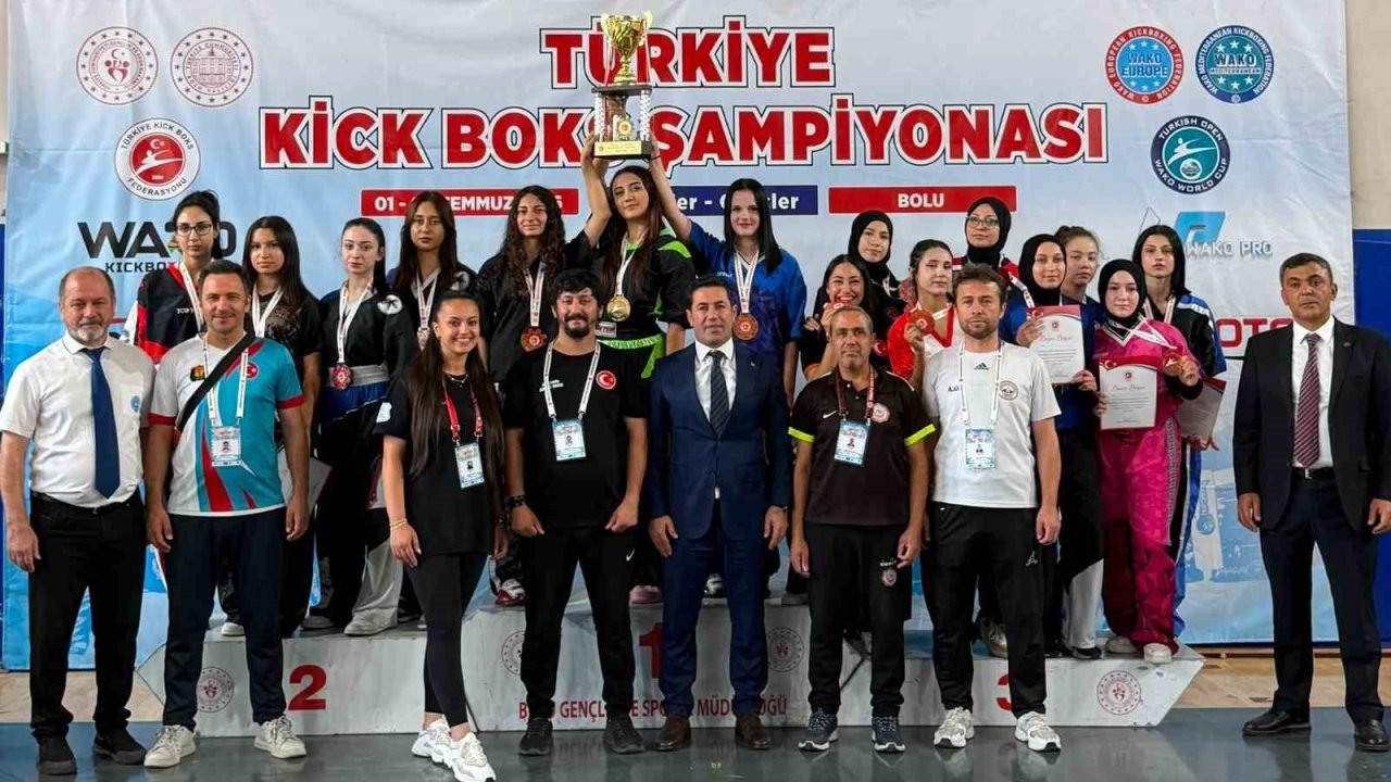 Milliler Bursalı Gizem hocaya emanet