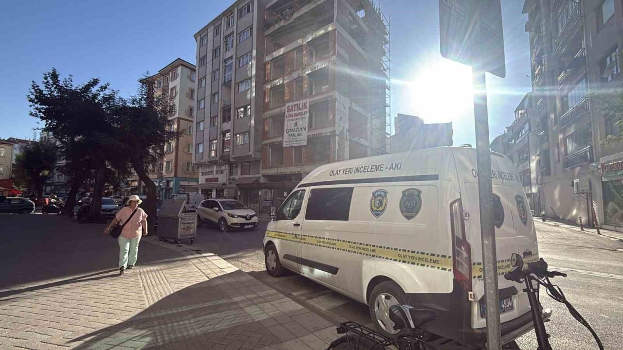 Eskişehir’de 58 yaşındaki kadın evinde ölü bulundu