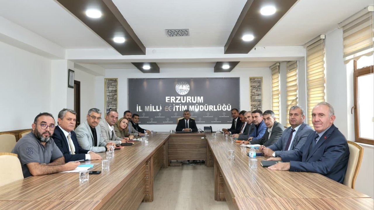 Yeni eğitim-öğretim yılı hazırlıkları değerlendirildi