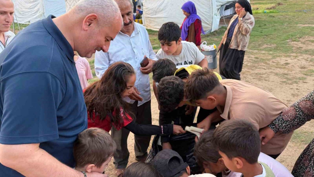 Başkan Yılmaz Yıldız, mevsimlik tarım işçilerinin çocuklarıyla buluştu