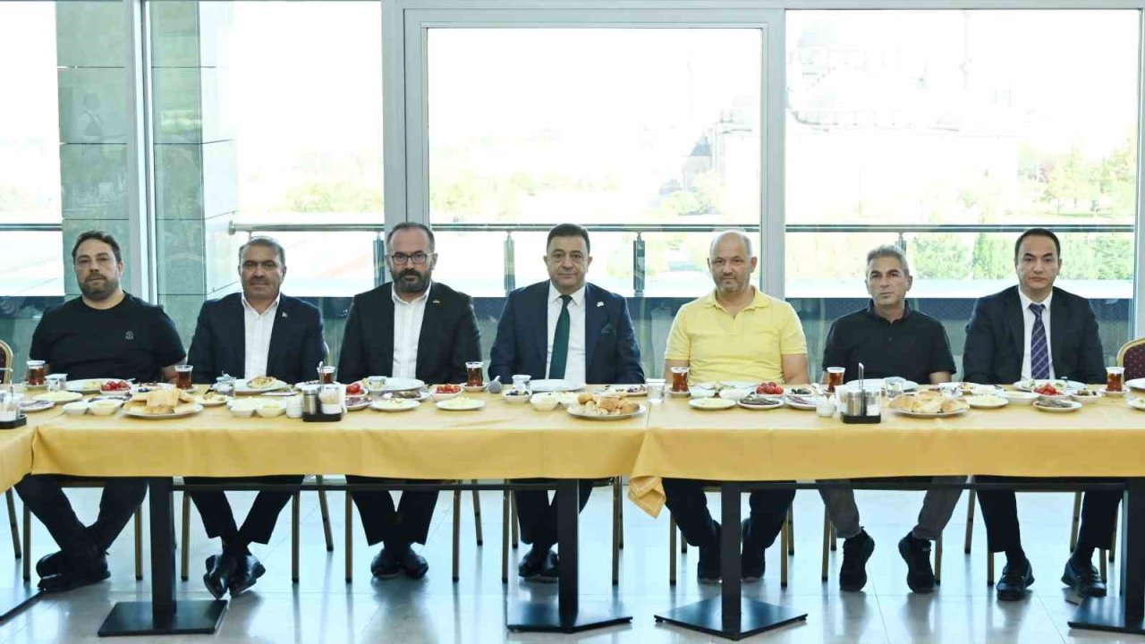 Kayseri OSB’de Deprem Güvenliği, Riskler ve Çözümler Toplantısı gerçekleştirildi