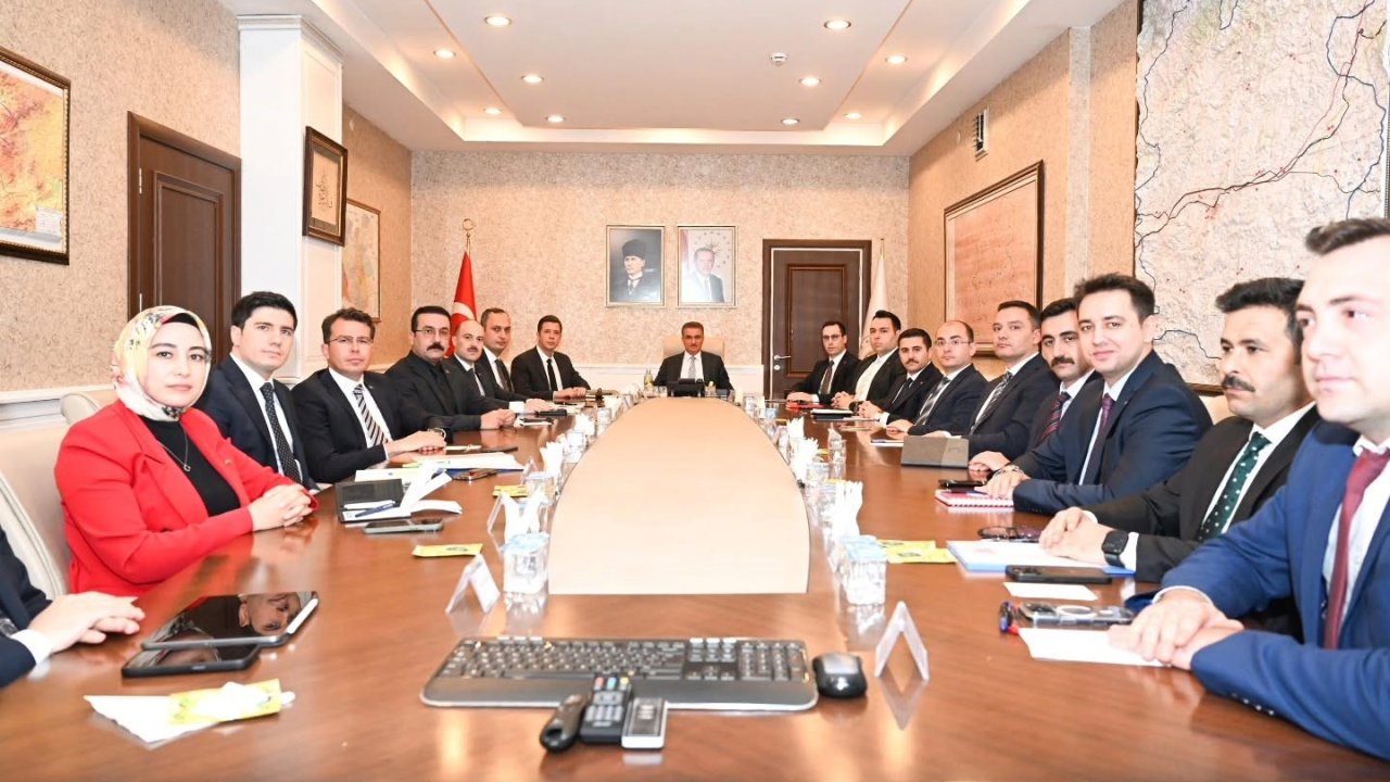 Vali Baruş’tan  "Kamu hizmetlerinin etkin, hızlı ve vatandaş odaklı" vurgusu