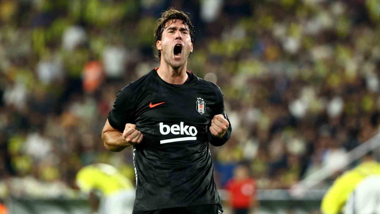 Beşiktaş: "Dusan Vlahovic’in disipline sevk edilmesi kabul edilemez"