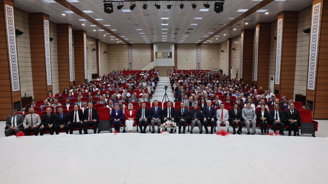 Erzincan’da eğitim yöneticileri yeni eğitim yılı öncesi bir araya geldi