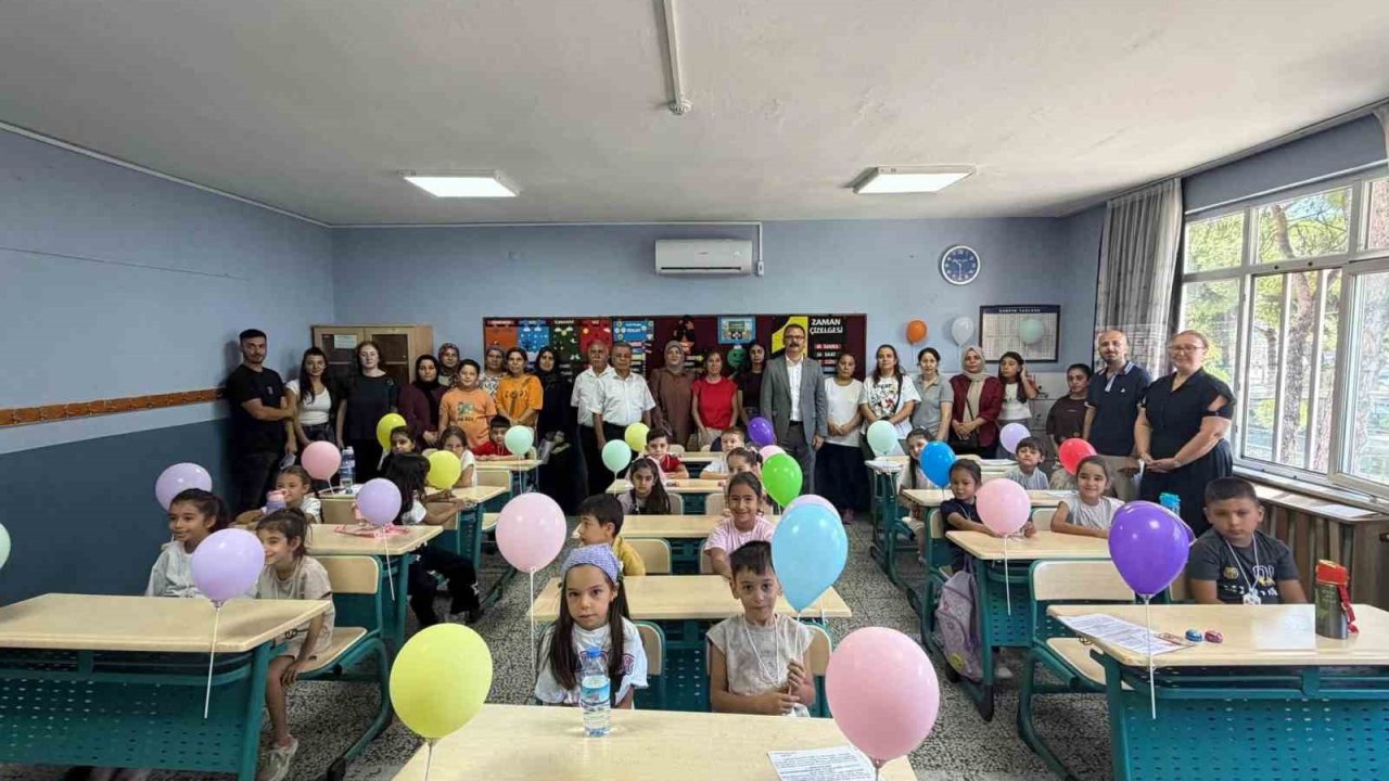 Sultanhisar Kaymakamı Ateş, öğrencilerle bir araya geldi