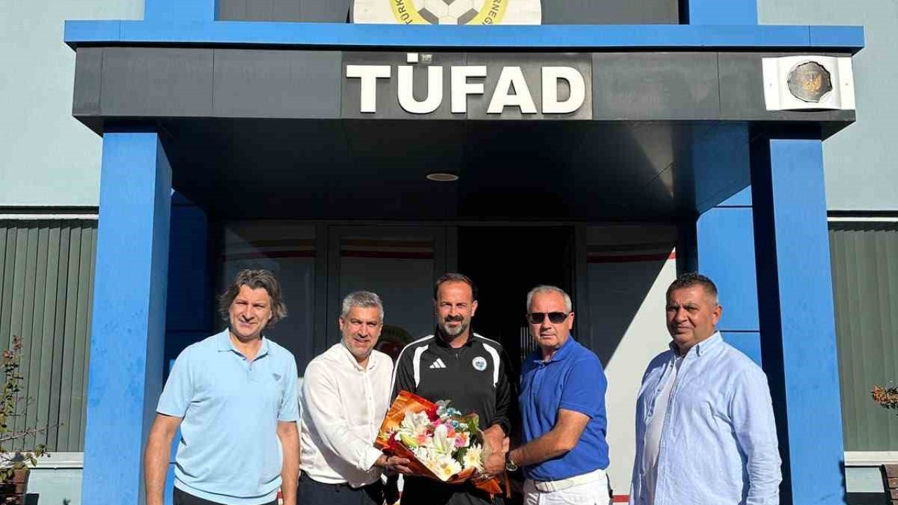 TÜFAD Kayseri Şubesi’nden Adem Çak’a ‘hoşgeldin’ çiçeği