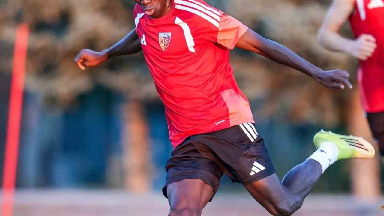 Mamadi Camara’ya milli davet